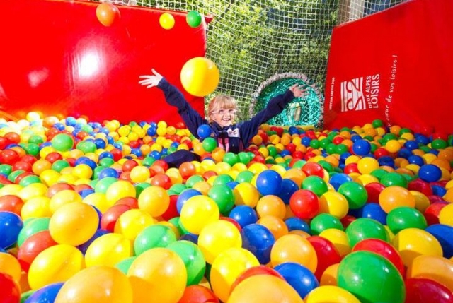  Ball pool 